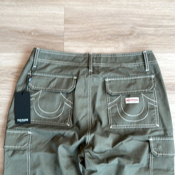 True religion BAGGY CARGO PANT color Kalamata men size 32 - Picture 8 of 9